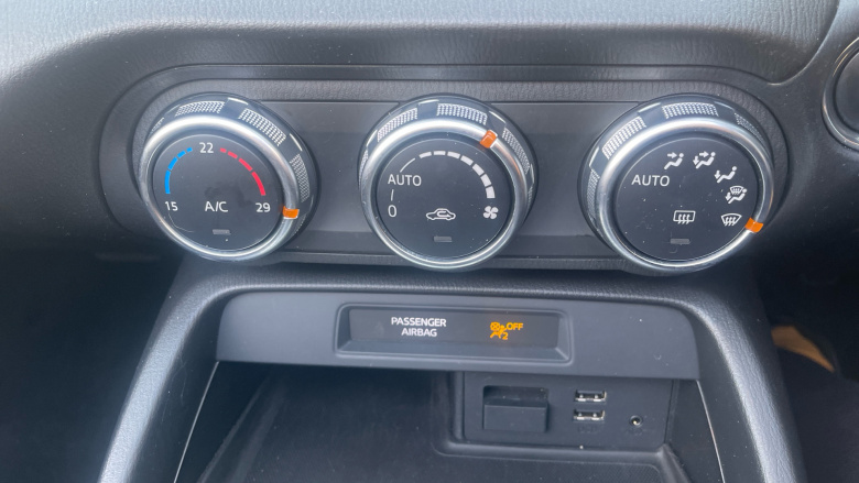 Mazda MX-5 1.5 SE-L Nav 2dr Petrol Convertible